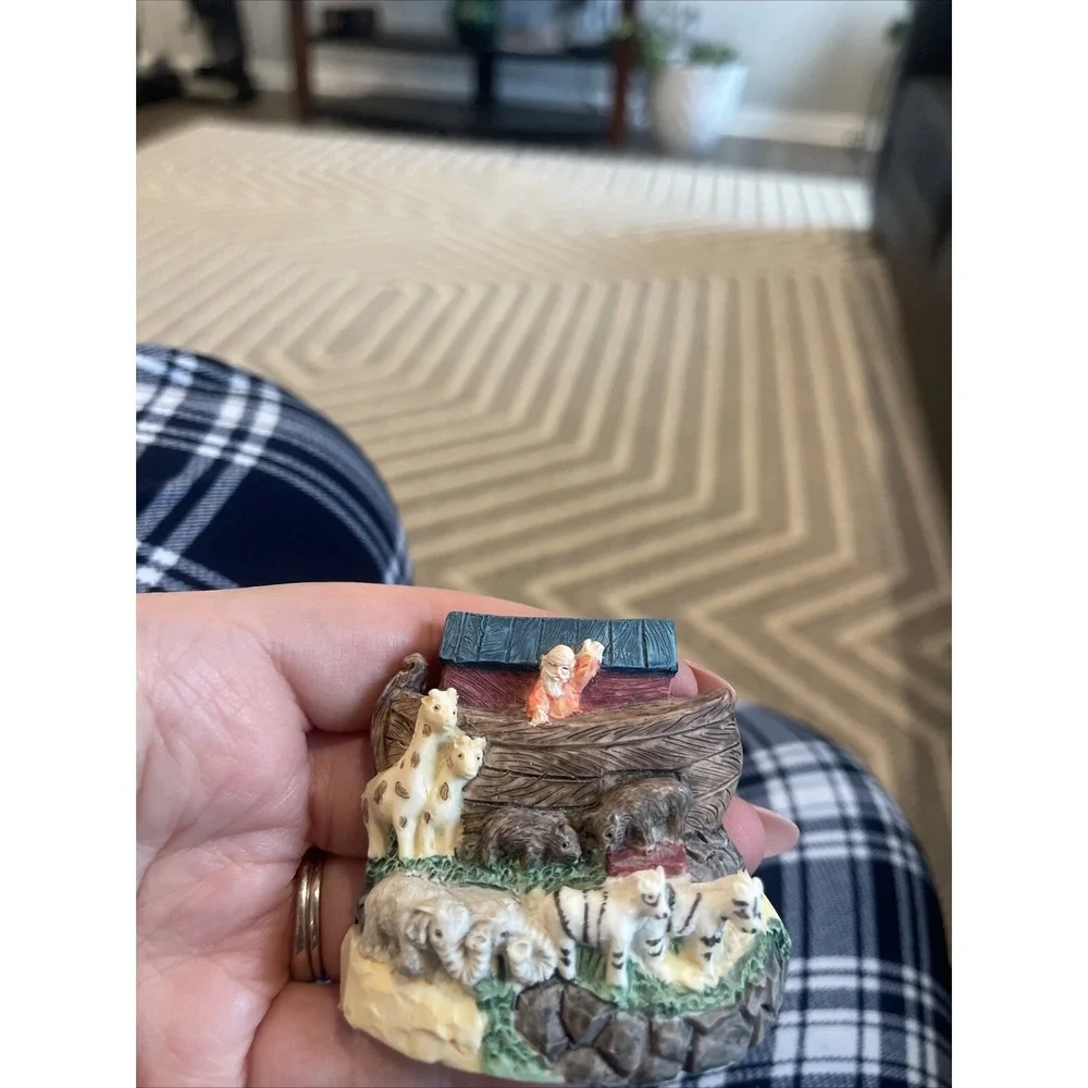 Vintage Noah's Ark Refrigerator Magnets Animals Fridge Resin